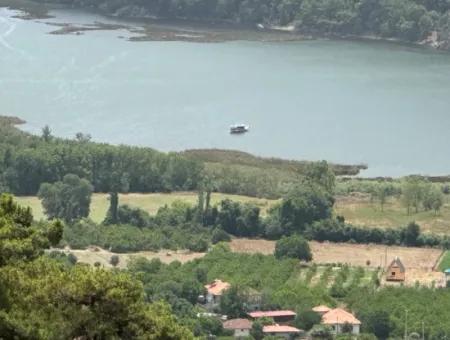 Grundstück Zum Verkauf In Çandır Mit Seeblick