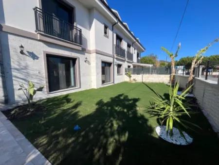 Dalyan Merkezde 230M2 5+1 Satılık Villa